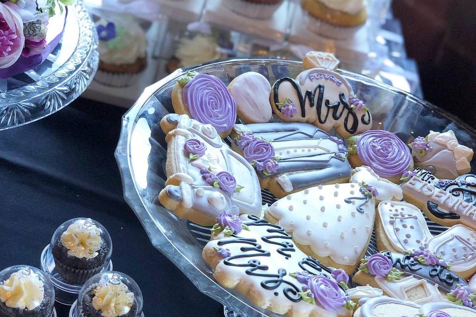 Custom sugar cookies