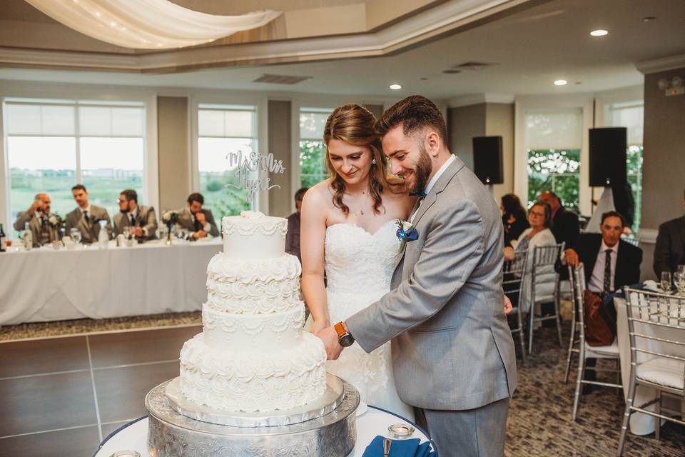 Buttercream wedding cake