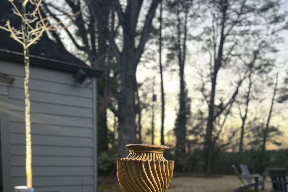 Lighting for outdoor decor