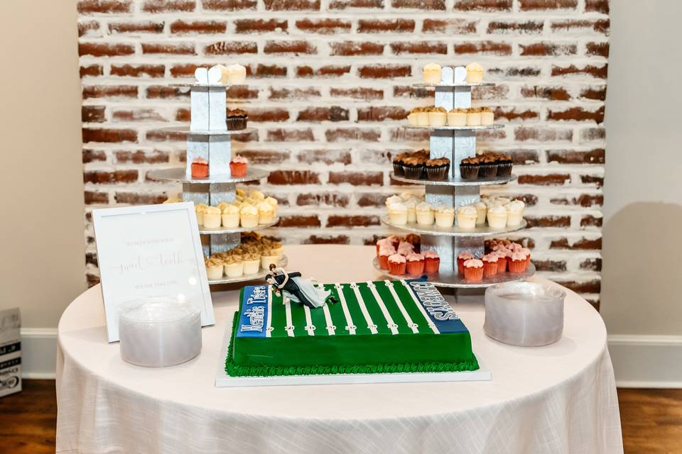 Cake package and grooms cake