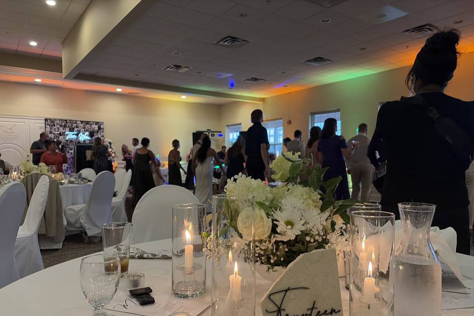 Reception table
