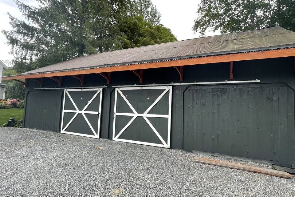 Reception Barn 1880 exterior