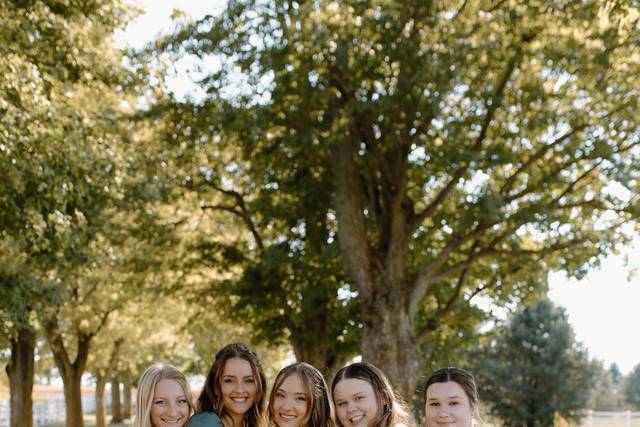 Bridesmaids in lane