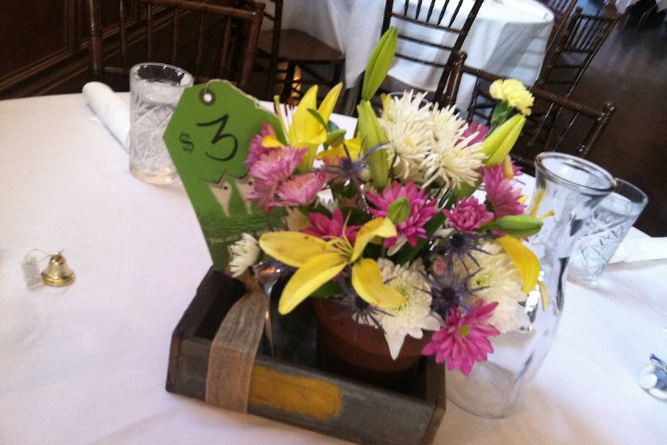 Floral centerpiece