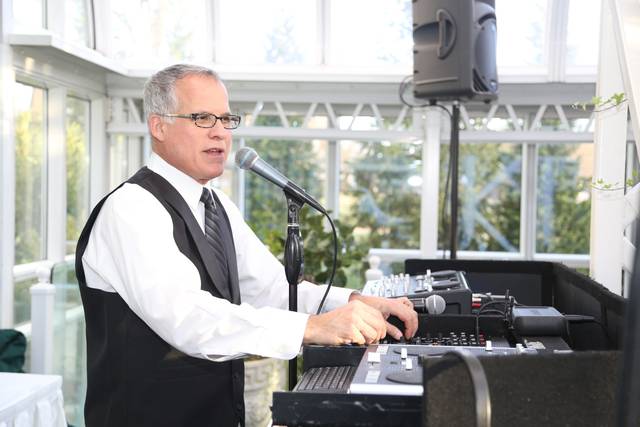 Chuck Russo - Professional Disc Jockey