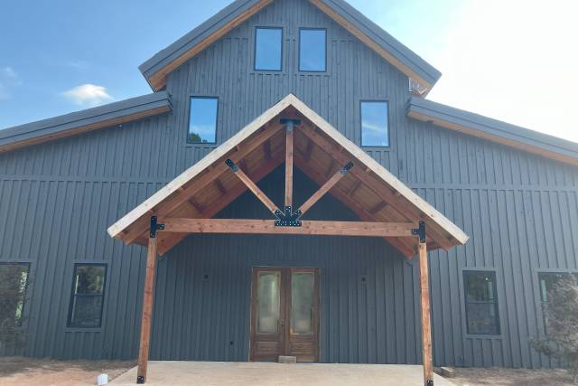 The Venue at Stillwater Pond