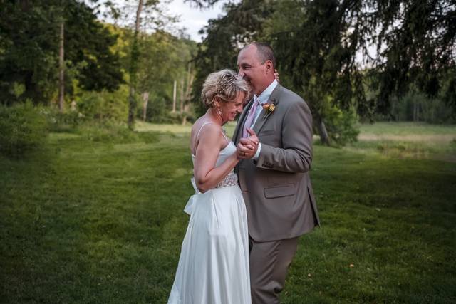 Sweet first dance