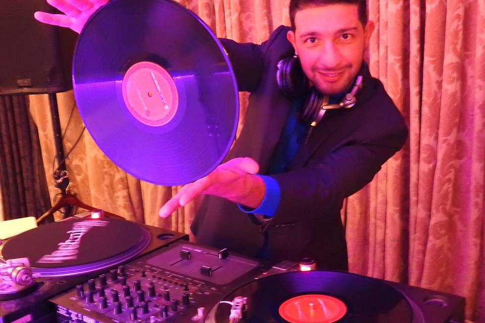 Wedding DJ