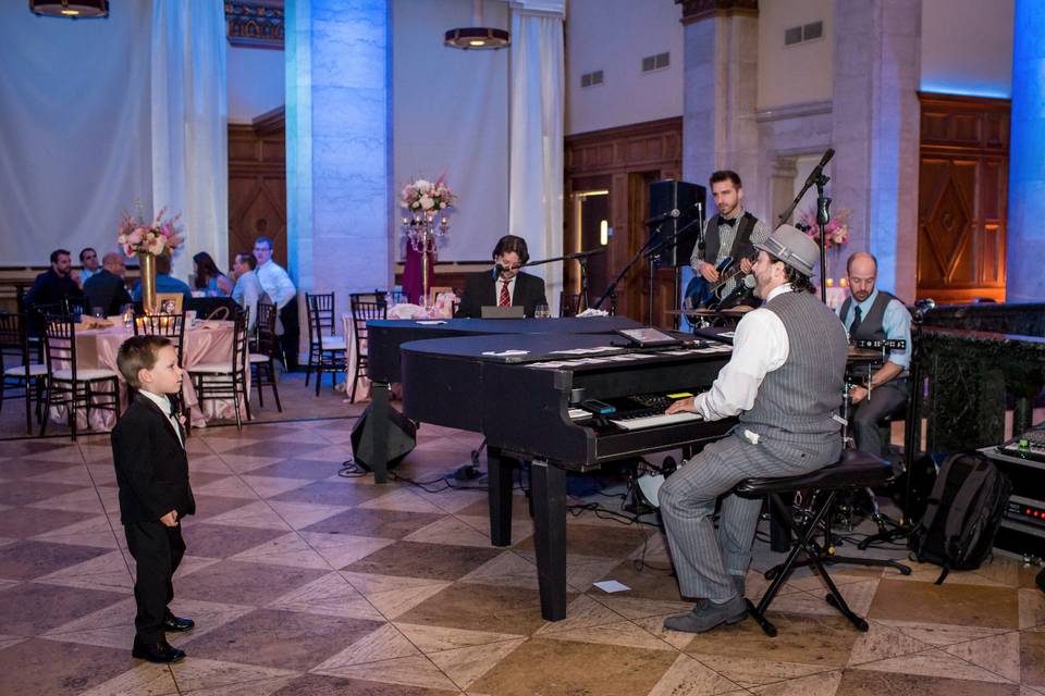 Main Street Dueling Pianos