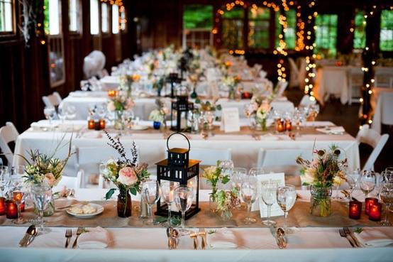 Rustic dining set-up