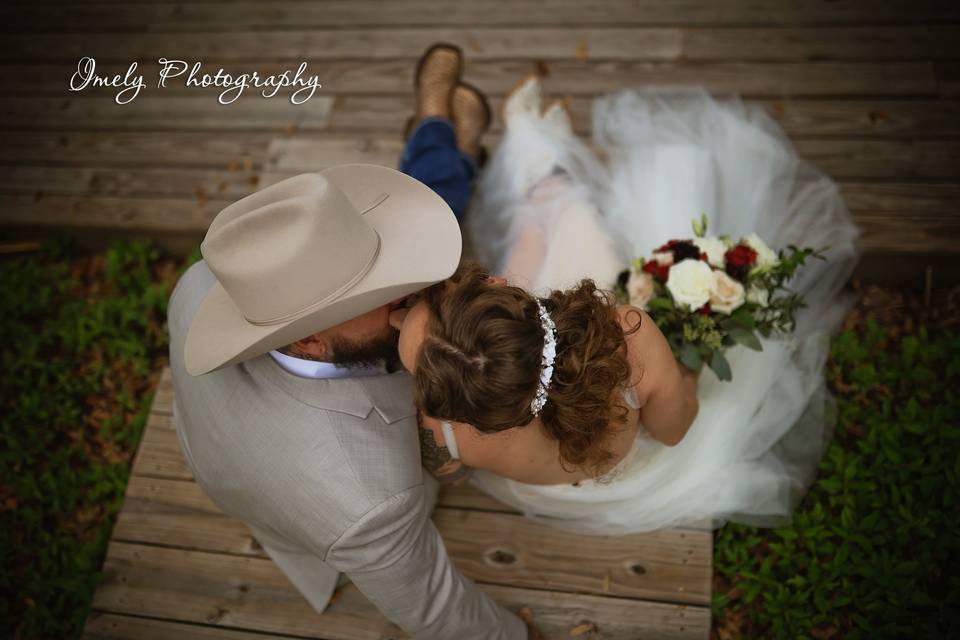Chapel Creek Wedding