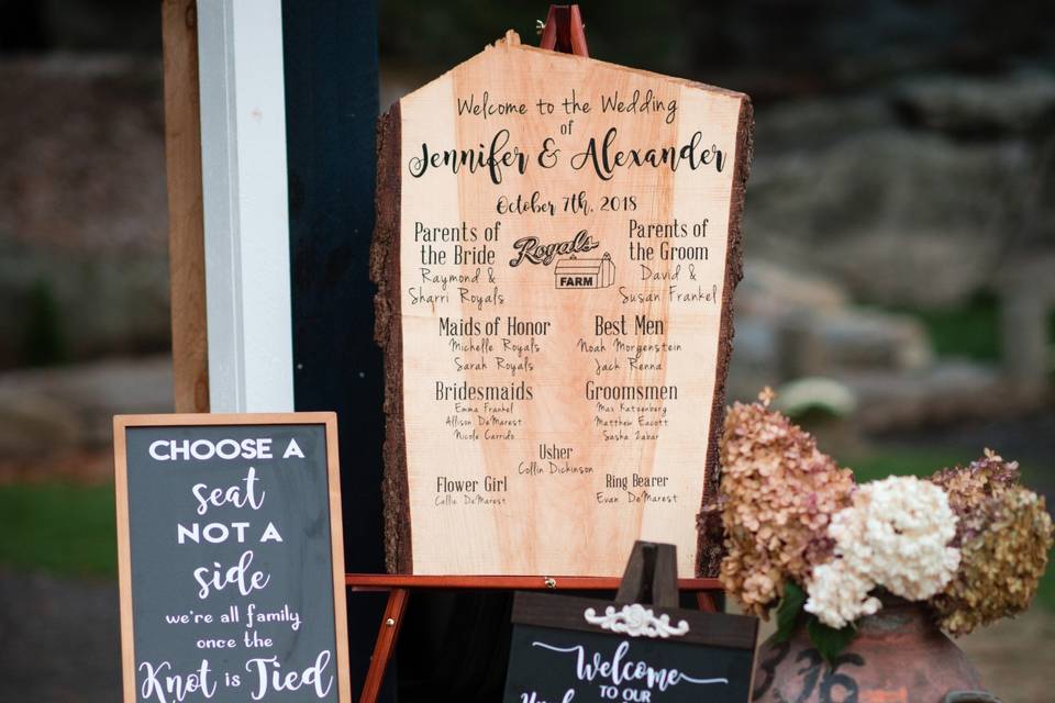 Fall-themed wedding decor