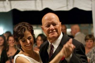 Father, daughter dance!