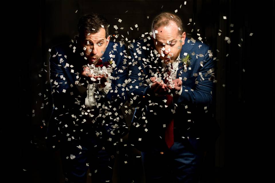 Grooms confetti portrait