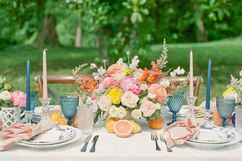 Navy and citrus tablescape