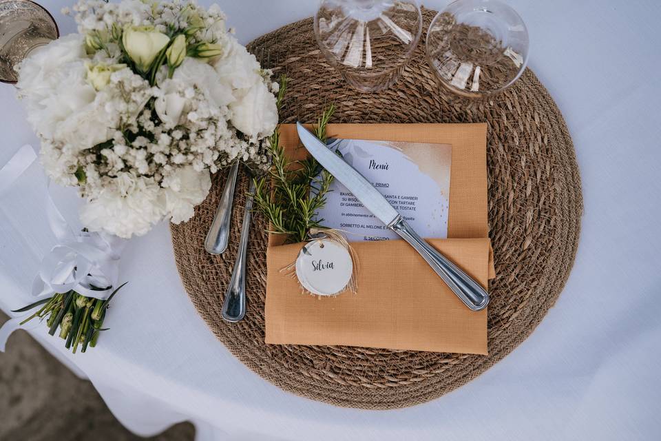 Table setting