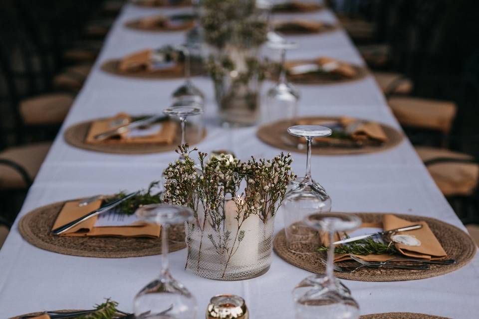 Table setting