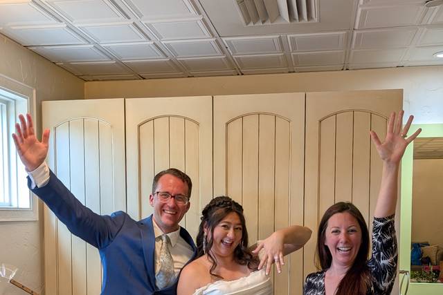 Cheers to the Newlyweds