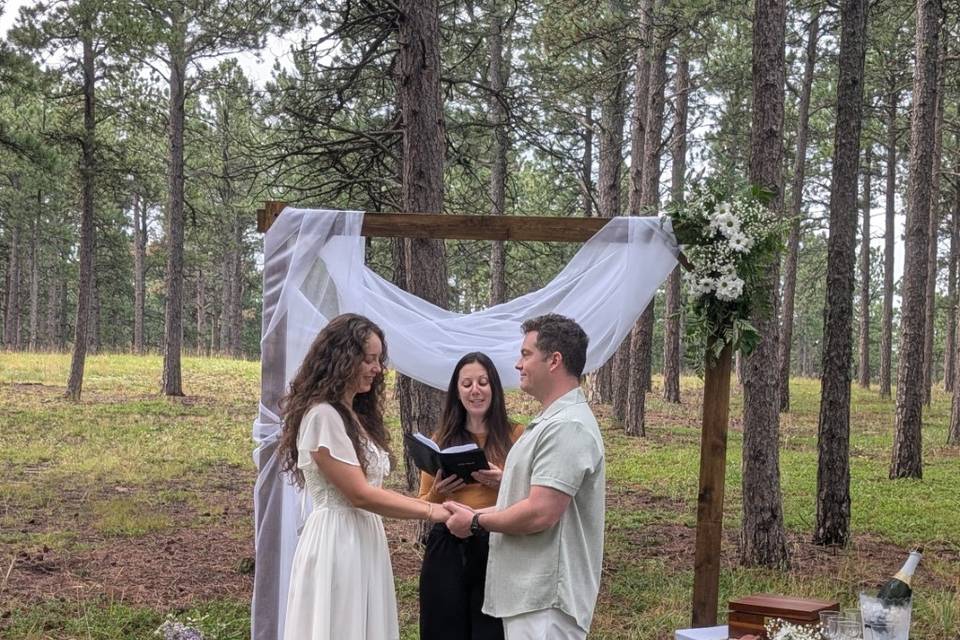 Elopement among the trees