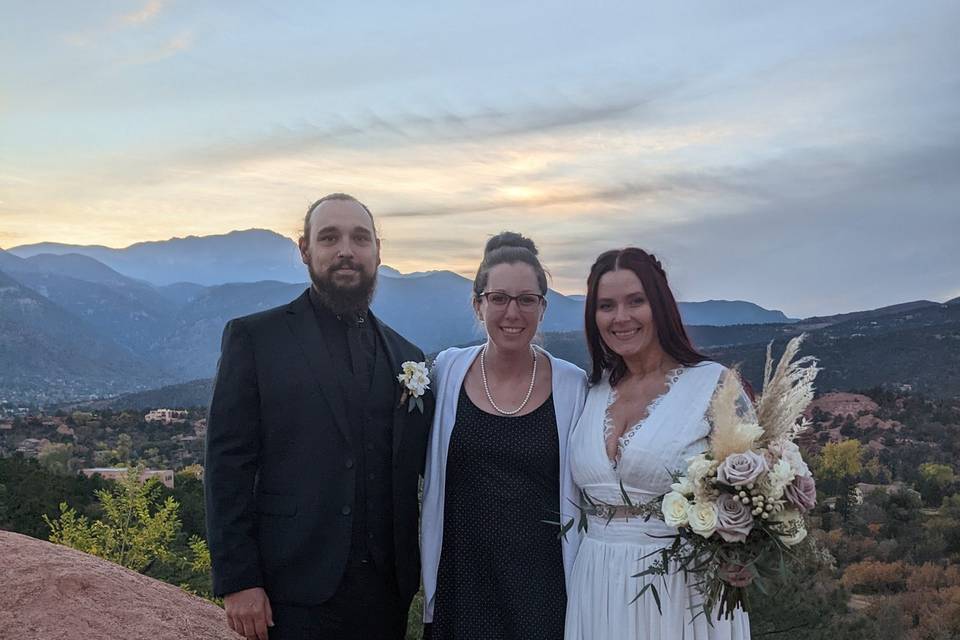 Cheers to the couple!