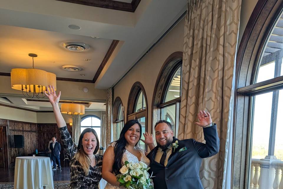 Cheers to the Newlyweds