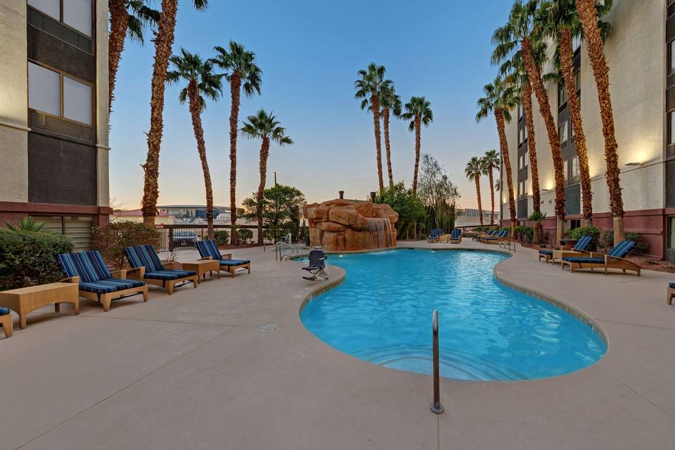 Outdoor pool center courtyard