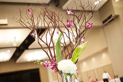 Table set-up with centerpiece