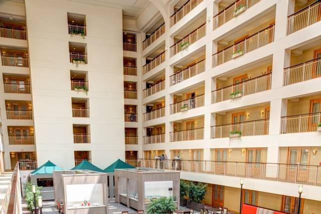 Embassy Suites by Hilton Chicago O'Hare Airport - Rosemont