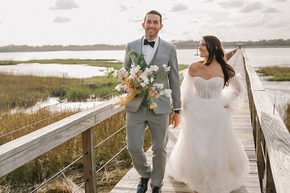 Lovers on the dock