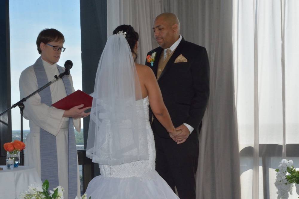 Find A Wedding Officiant Near You WeddingWire   T30 891149 51 990274 1559580754 