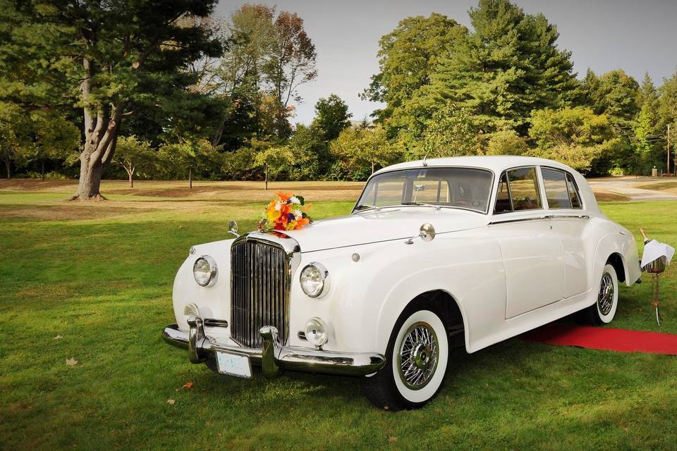 Vintage wedding car