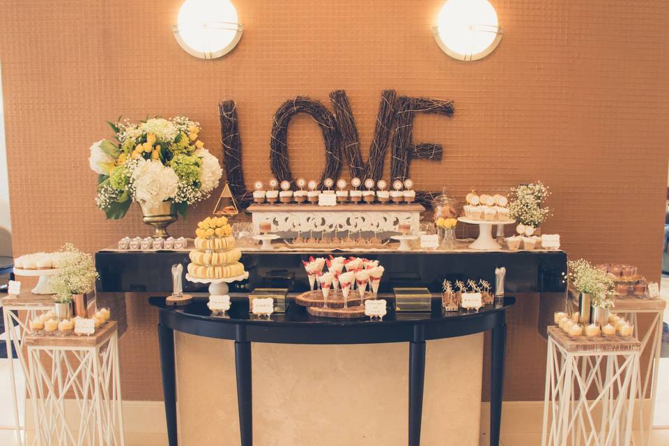 Dessert table
