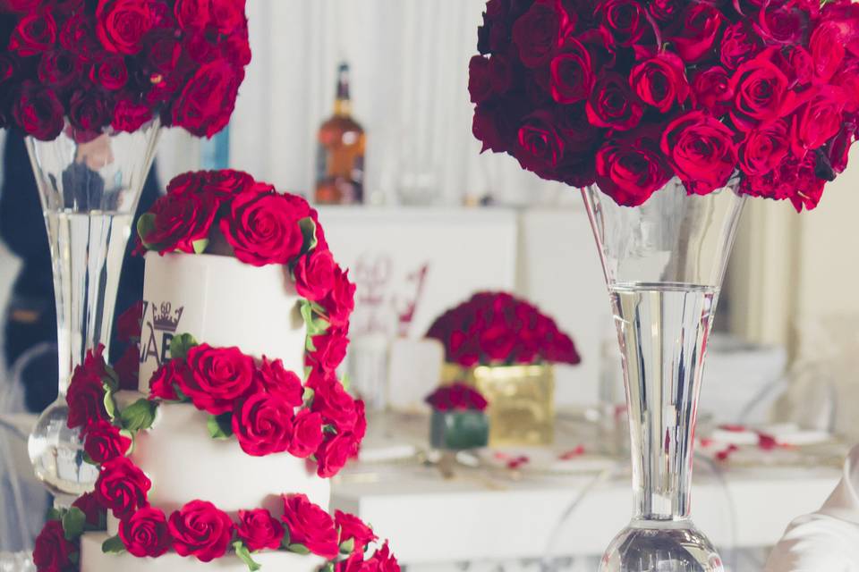 Roses and wedding cake