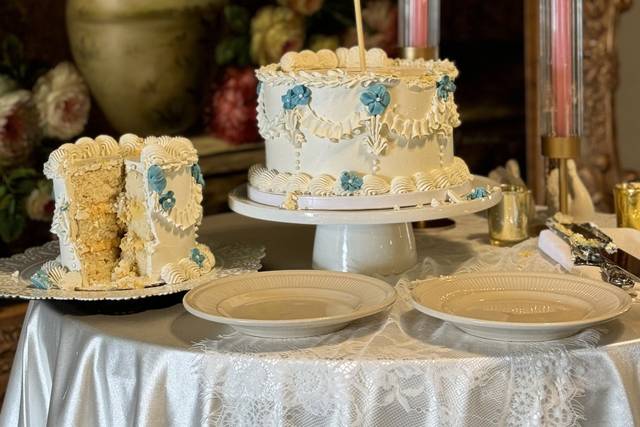 Who wants some cake?