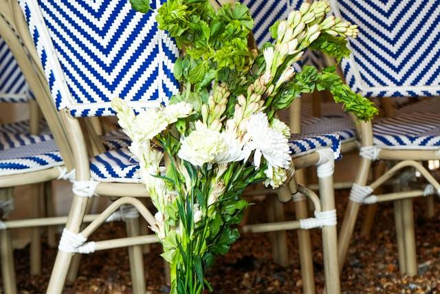 Custom Aisle Adornments