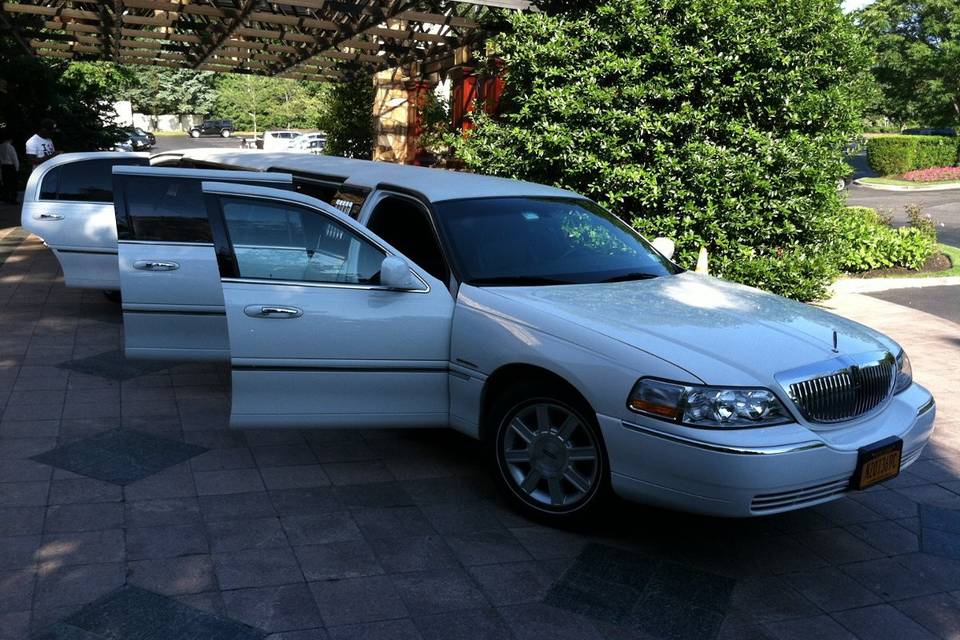 Lancelot Limousine Services