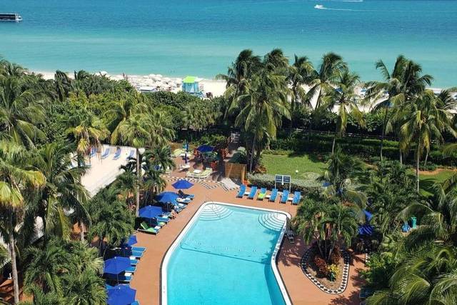 Radisson Resort Miami Beach