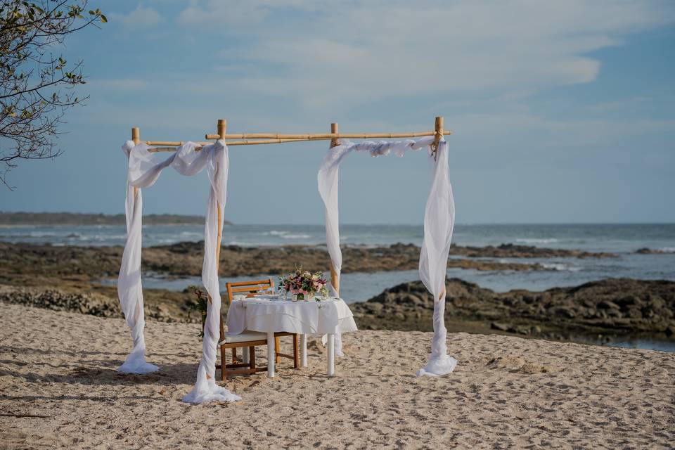 Weddings at Cala Luna