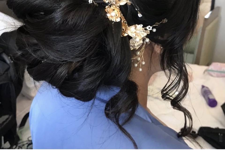 Bridesmaid hair