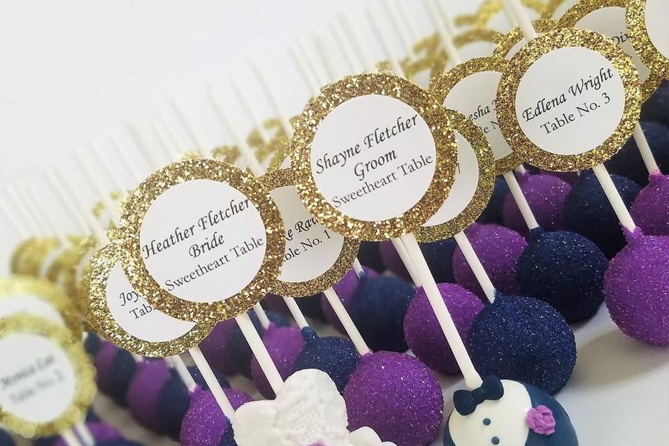 Escort card cake pops