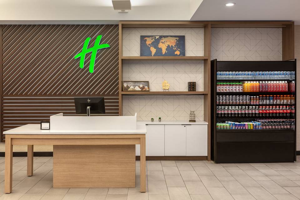 Front desk / Lobby Area
