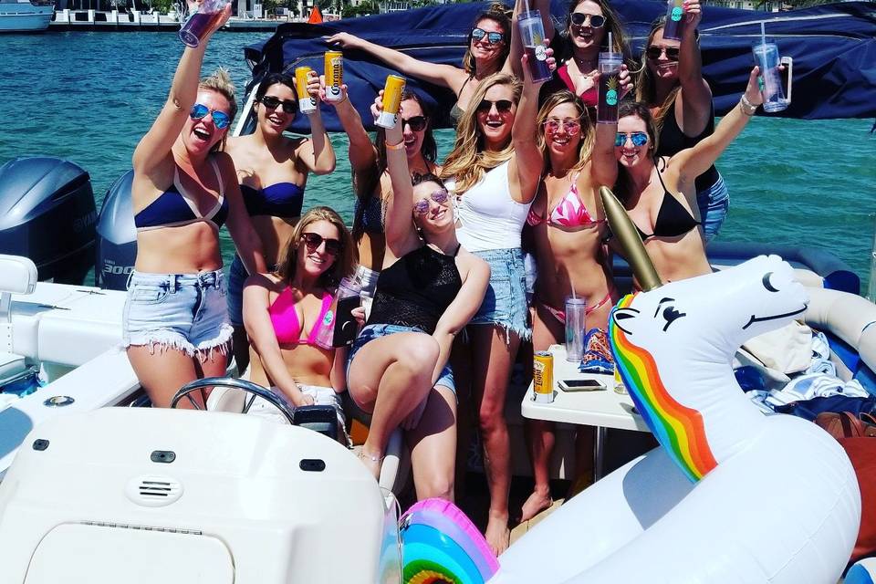 Best Bachelorette party boat in Ft Lauderdale