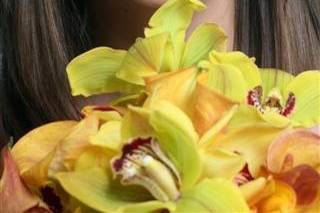 Model: Miss Florida USA 2005: Melissa WitekBouquet: Celebrate Flowers
