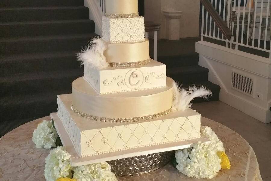 Champagne and Ivory Cake