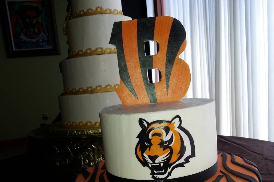 Bengals groom's cake