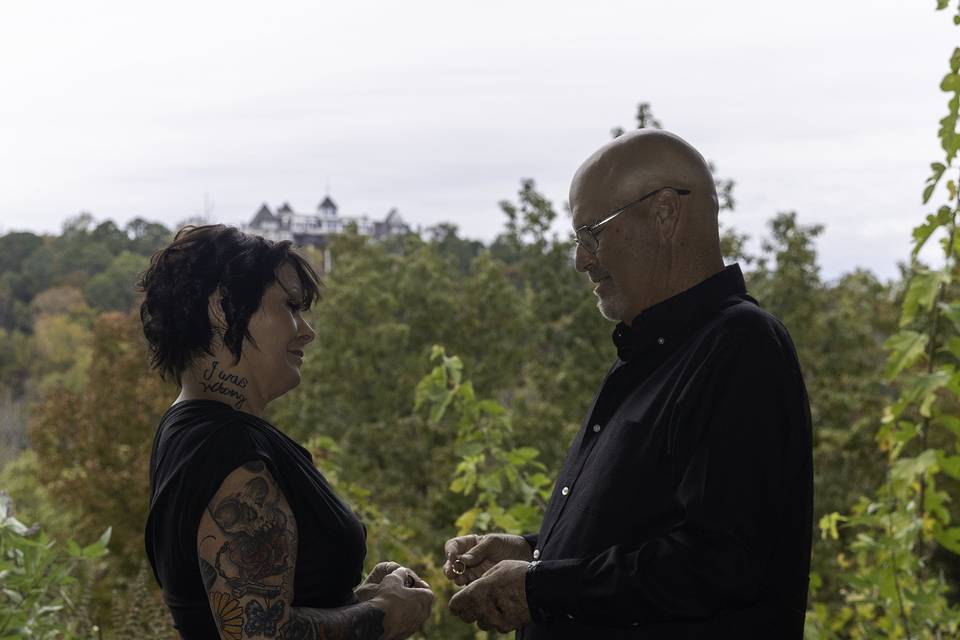 20251031-TamraAndDavidMarriage-EurekaSprings-14.jpg