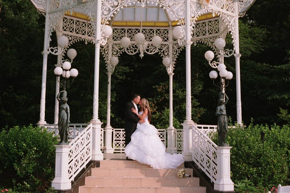 The Florentine gazebo