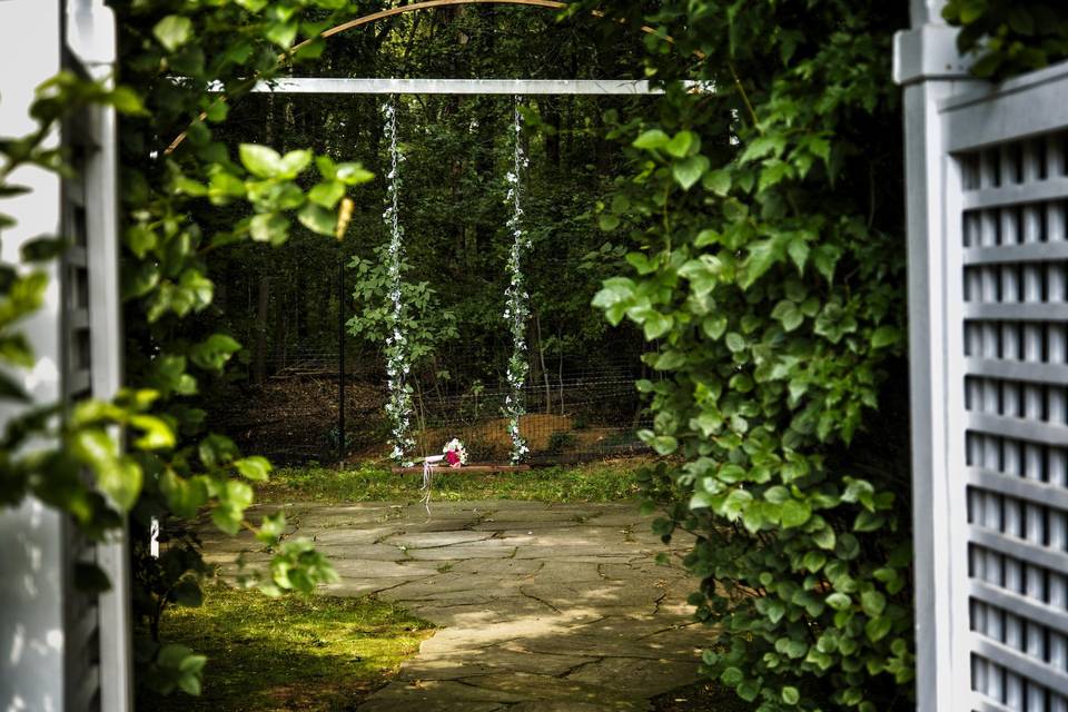 Bridal Garden with Swing