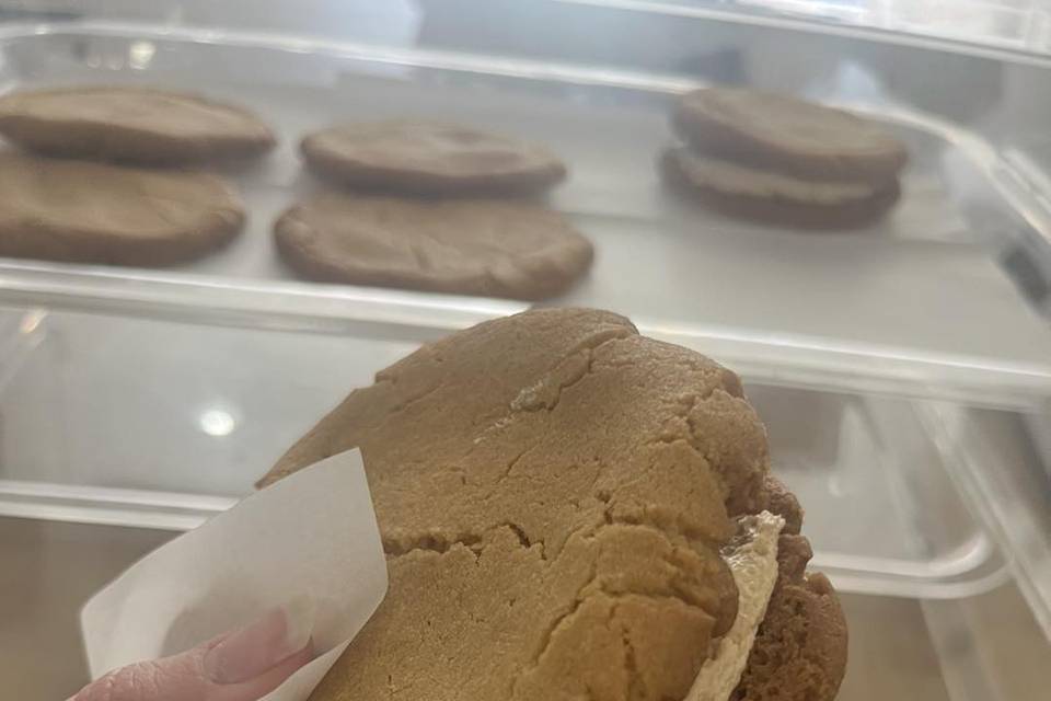 MoMo's Favorite Treats