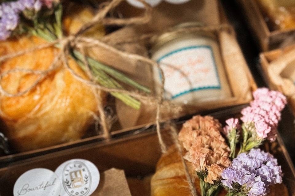 Bountiful Candles Co.